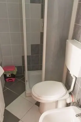 Tek Büyük Yataklı Oda, Balkon