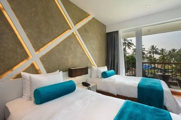 Deluxe İki Ayrı Yataklı Oda, 2 Tek Kişilik Yatak, Kısmi Deniz Manzaralı
