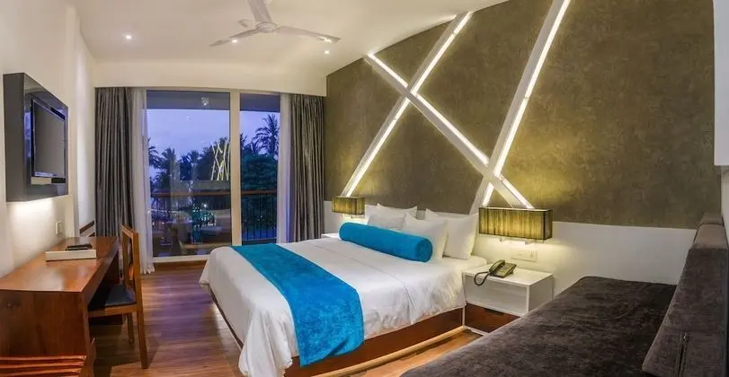Deluxe İki Ayrı Yataklı Oda, 2 Tek Kişilik Yatak, Kısmi Deniz Manzaralı