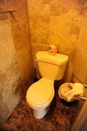Economy Tek Büyük Yataklı Oda