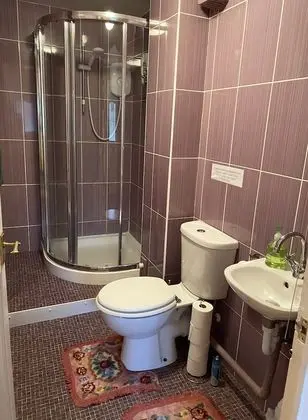 Classic Tek Büyük Yataklı Oda, Ortak Banyo, Bahçe Manzaralı (Michael Room)