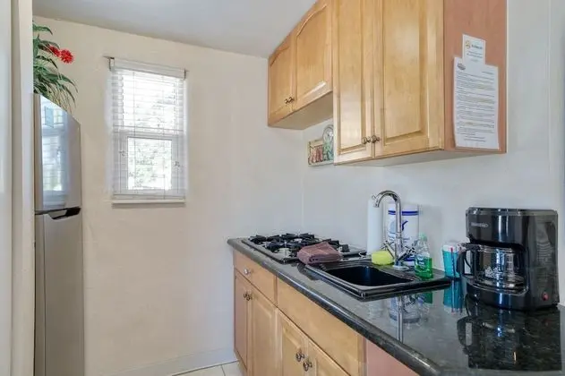 Oda, 1 Büyük (Queen) Boy Yatak