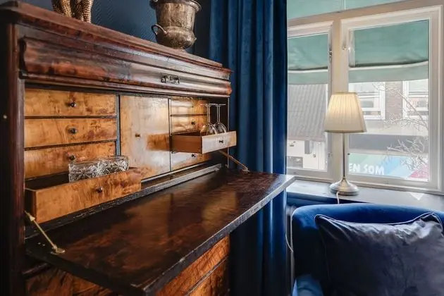 Tek Büyük Yataklı Oda (Midnight Blue)