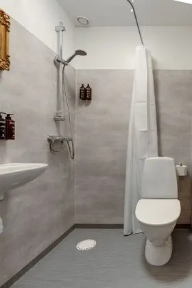 Tek Kişilik Oda (Petrol)