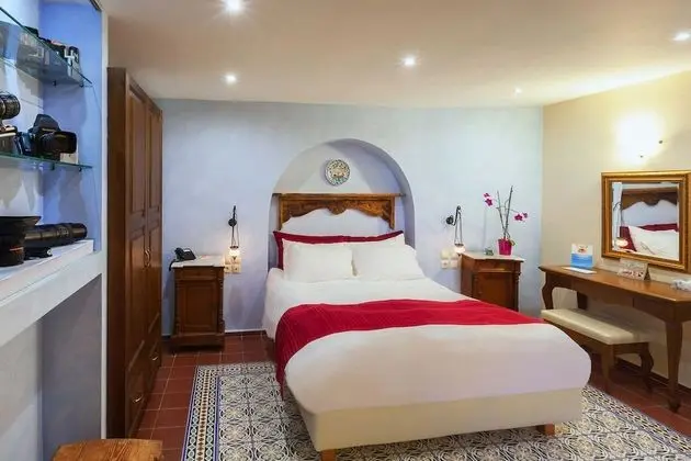 Deluxe Tek Büyük Yataklı Oda (Mediterranean Pearls)