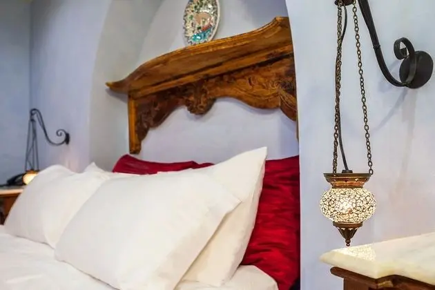 Deluxe Tek Büyük Yataklı Oda (Mediterranean Pearls)