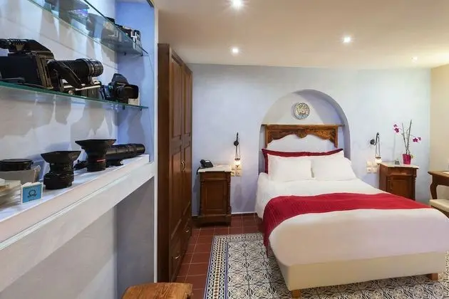 Deluxe Tek Büyük Yataklı Oda (Mediterranean Pearls)