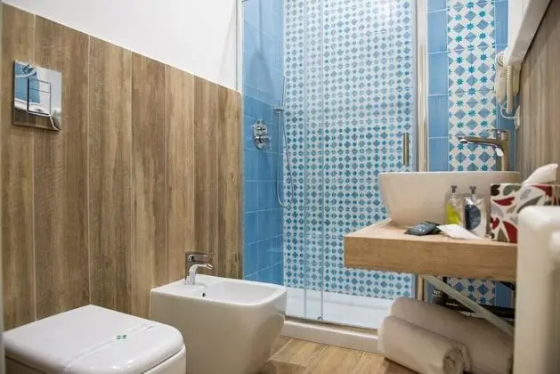 Deluxe Dört Kişilik Oda