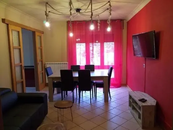 Ortak Ranzalı Oda, 1 Yatak Odası, Buzdolabı