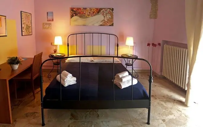 Comfort Tek Büyük Yataklı Oda