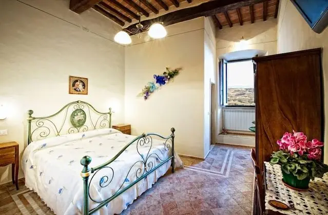 Tek Büyük Yataklı Oda