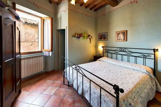 Tek Büyük Yataklı Oda