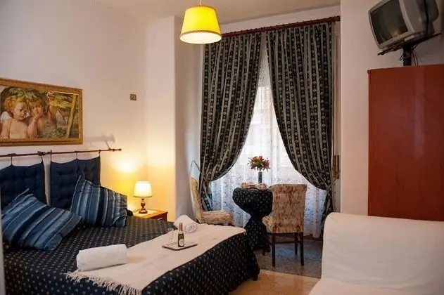 Tek Büyük Yataklı Oda