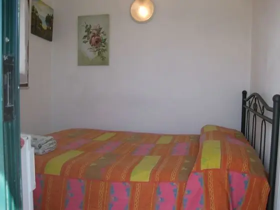 Basic Tek Büyük Yataklı Oda, Denize Bakan