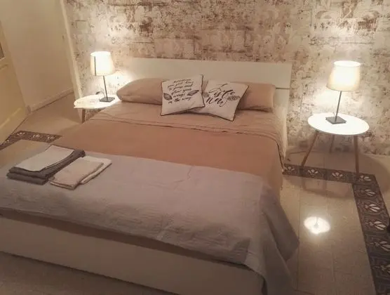 Deluxe Tek Büyük Yataklı Oda, Ortak Banyo