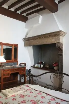 Tek Büyük Yataklı Oda, Ortak Banyo