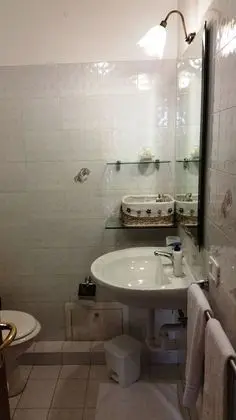Tek Büyük Yataklı Oda, Özel Banyo (External)