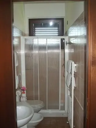 Tek Büyük Yataklı Oda, Bahçe Manzaralı