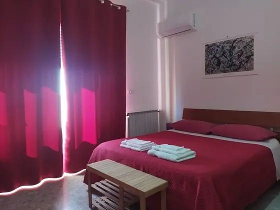 Üç Kişilik Oda, Balkon