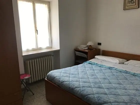 Basic Tek Büyük Yataklı Oda