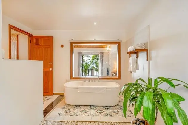 Villa, Denize Sıfır