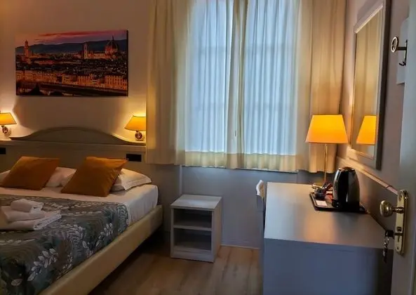 Standard Tek Büyük veya İki Ayrı Yataklı Oda