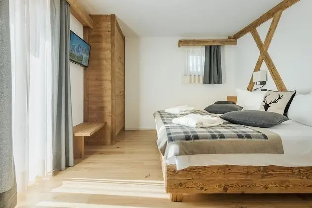 Deluxe Süit, 1 En Büyük (King) Boy Yatak, Balkon, Dağ Manzaralı (Tofana)