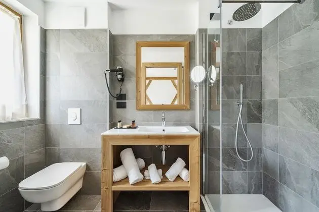 Deluxe Tek Büyük veya İki Ayrı Yataklı Oda, 1 Büyük (Queen) Boy Yatak, Balkon (Pomagnon)