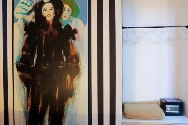Süit, Özel Banyo (Damião Porto)