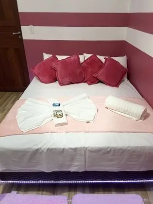Traditional Üç Kişilik Oda