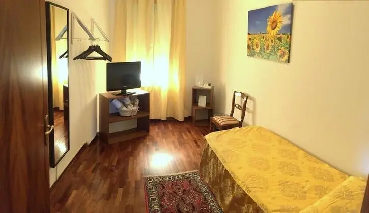 Tek Kişilik Oda, Ortak Banyo