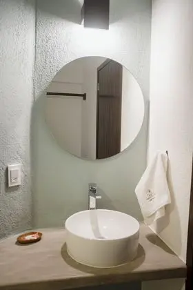 Senior Tek Büyük Yataklı Oda