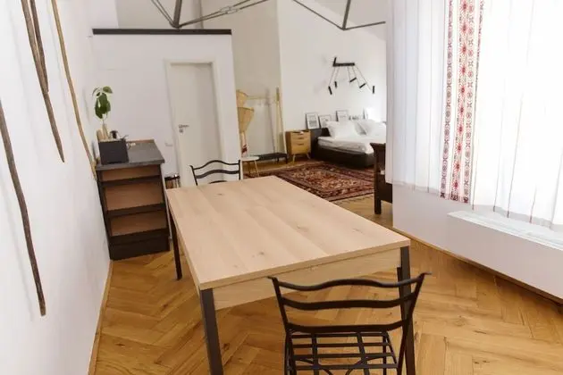 Deluxe Çatı Katı (Loft)