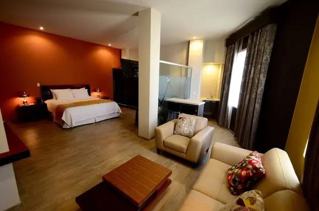 Business Stüdyo Süit, Şehir Manzaralı