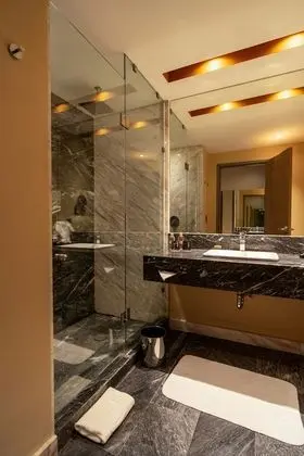 Deluxe Oda, 2 Çift Kişilik Yatak