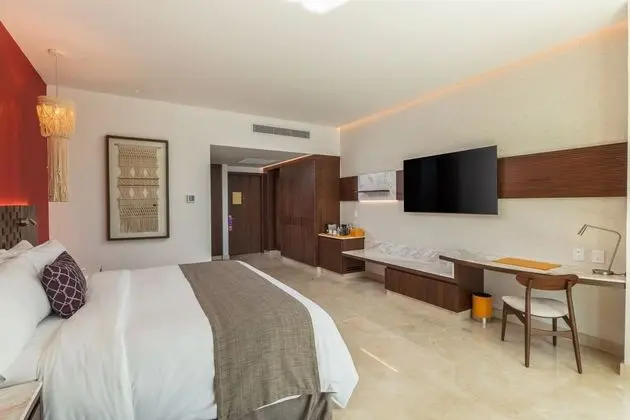 Camino Real Club Cama King.