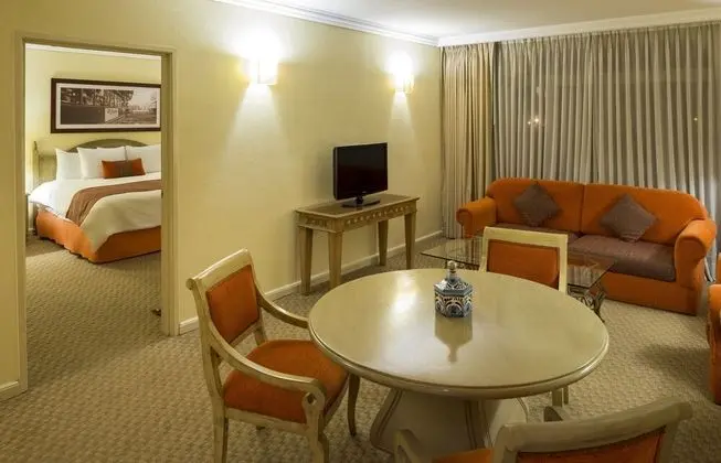 Suite King NM