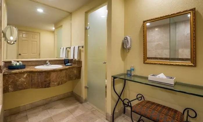 Suite King NM