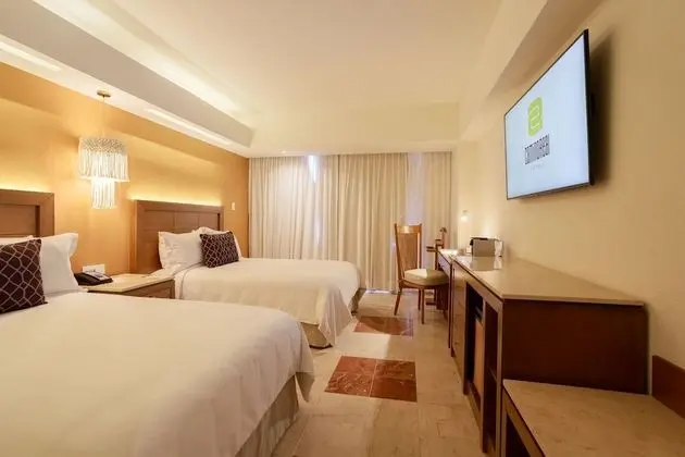 Camino Real Club Dos Camas