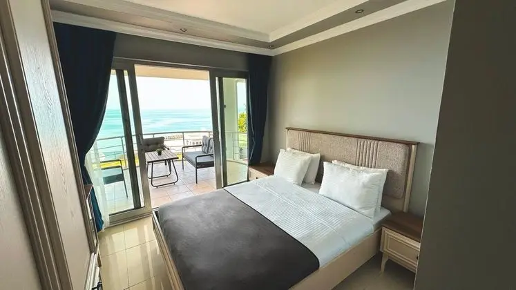 LUXURY DBL BALKONLU DENİZ MANZARALI