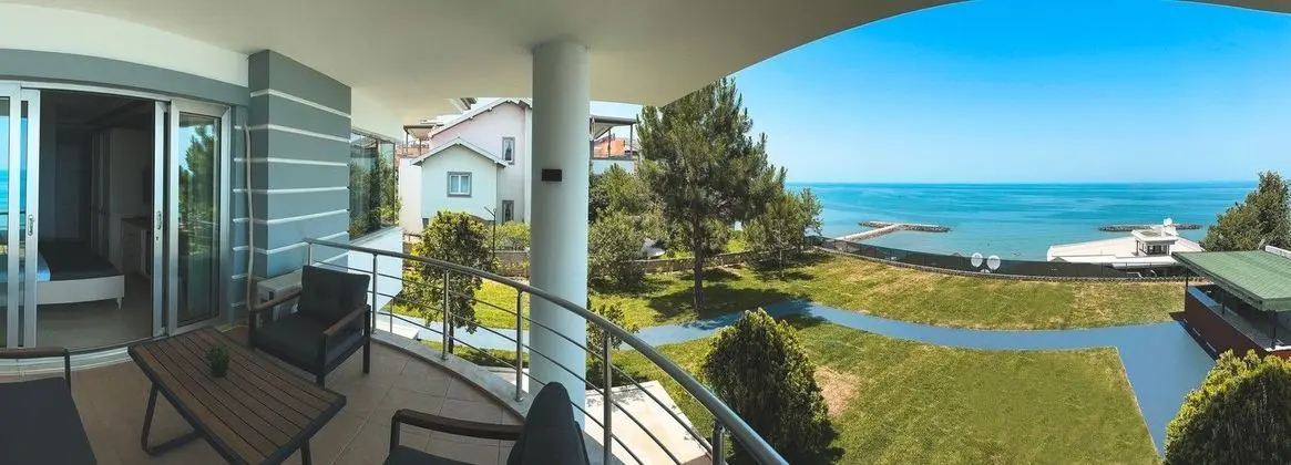 LUXURY DBL BALKONLU DENİZ MANZARALI