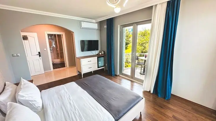LUXURY TRPL DENİZ MANZARALI