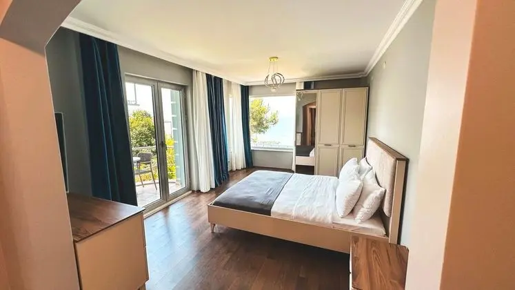 LUXURY TRPL DENİZ MANZARALI