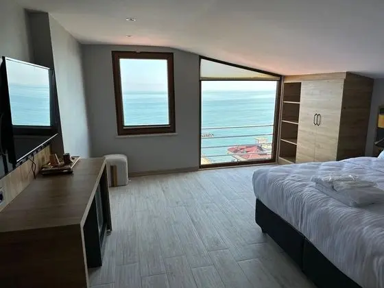 Çatı Katı Standart Oda, Deniz Manzaralı