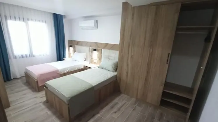 Daire 4 Kişilik, Kara Manzaralı, Balkonlu