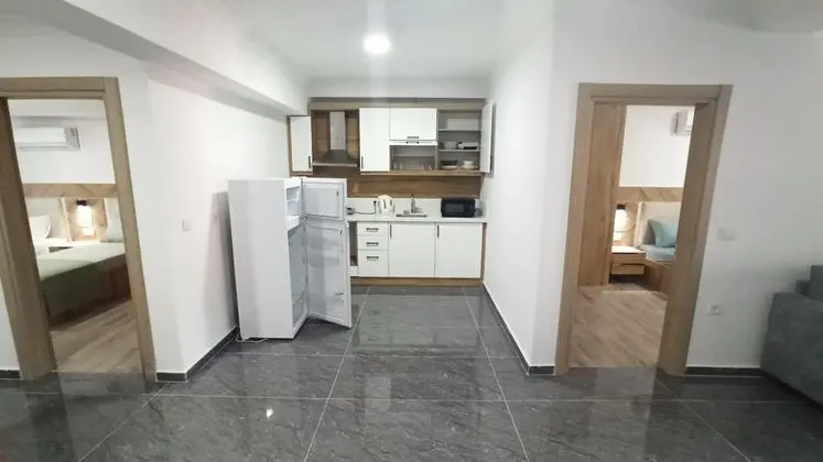 Daire 4 Kişilik, Kara Manzaralı, Balkonlu