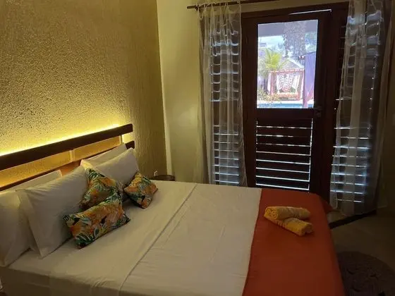 Comfort Tek Büyük Yataklı Oda, 1 Büyük (Queen) Boy Yatak, Havuz Manzaralı