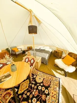 Family Çadır, 1 En Büyük (King) Boy Yatak ve Çekyat, Ortak Banyo, Dağ Manzaralı