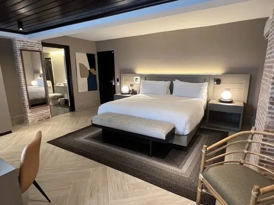 Suite