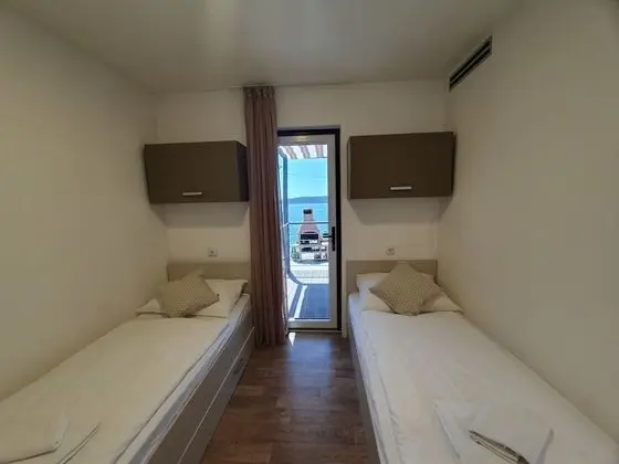 Mobile Home Sea View with Jacuzzi